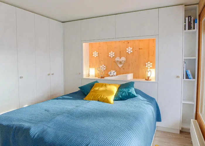 Byblos 11 By Interhome * クラン