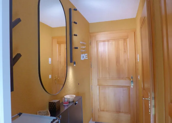 Byblos 11 By Interhome クラン