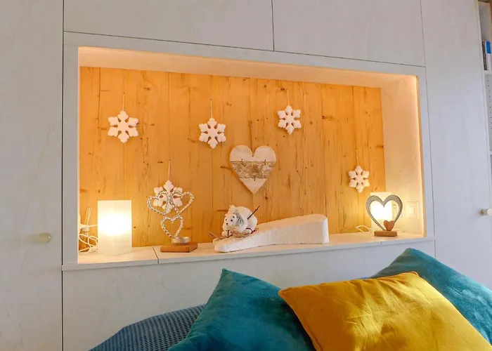 Byblos 11 By Interhome クラン