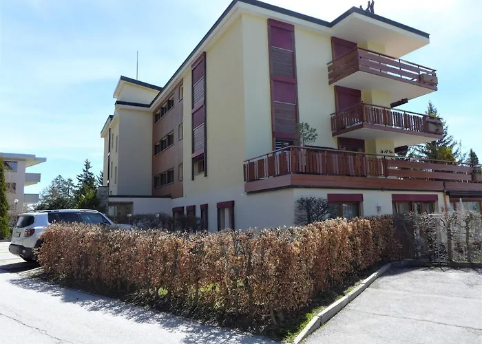 アパート Byblos 11 By Interhome